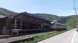 04