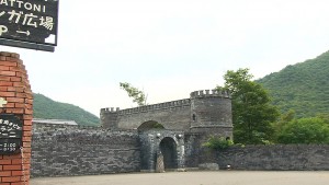 image001
