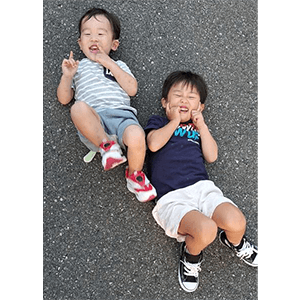 近所の幼馴染。２人で遊ぶとより楽しい！！