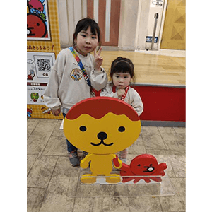 下の子は初キッザニアでしたが、お姉ちゃんと一緒だったので不安がる事もなく楽しそうにお仕事してくれました！