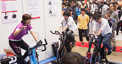 インドアバイクトライアル