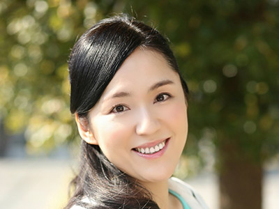 牛窪 恵氏