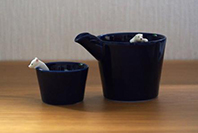 陶磁器　楽土