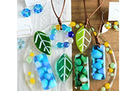Les feuilles* glass