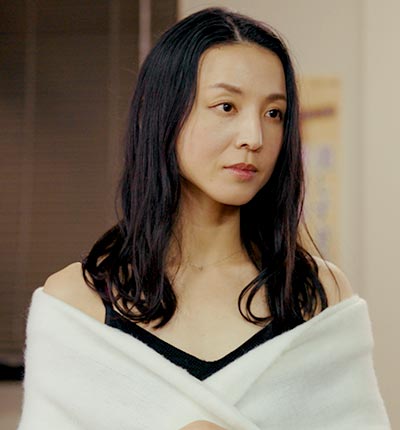 東雲妖子役 早織