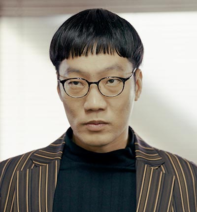 御手洗民生役 平井まさあき(男性ブランコ)