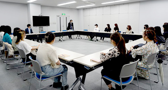 テレビ大阪本社においてのフィールドワーク