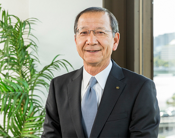 代表取締役社長　