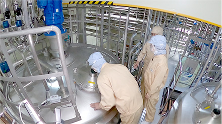 森永乳業の工場の様子03