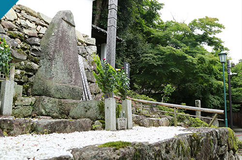 信長のお墓