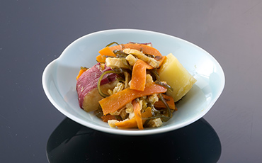 紅まいこと昆布のうま煮